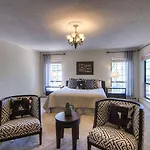 Casa Sebastian Five-Bedroom Holiday Home